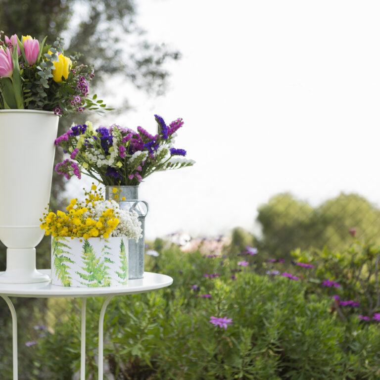 spring-scene-table-with-vases